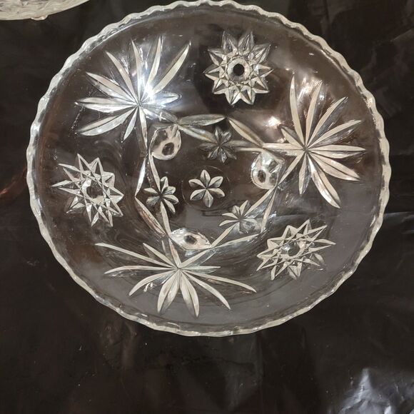 set of 3 Anchor Hocking early American precut 3 feet candy/nut/relish dishes - Picture 3 of 6